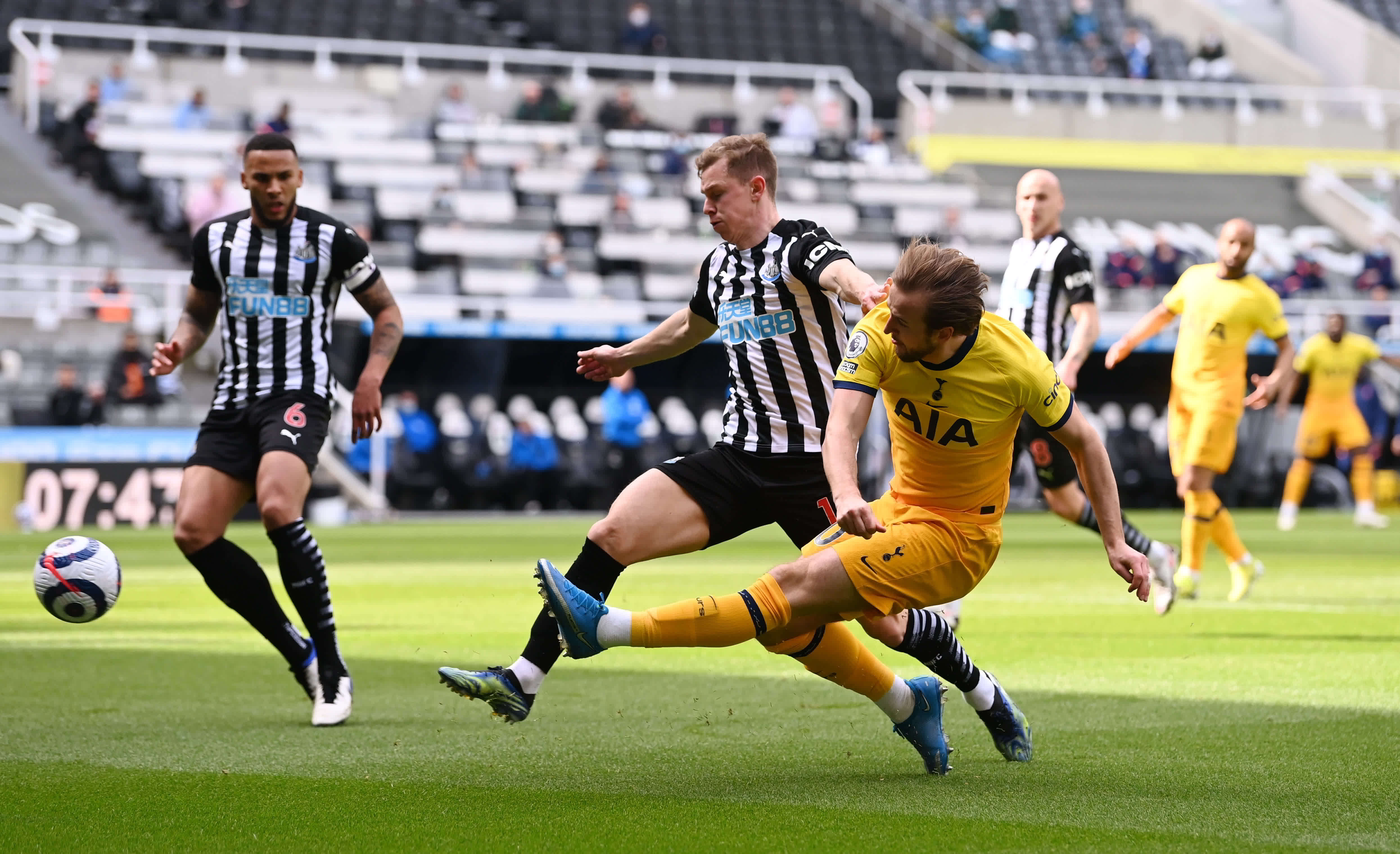 阿德巴约凭 阿德巴约凭